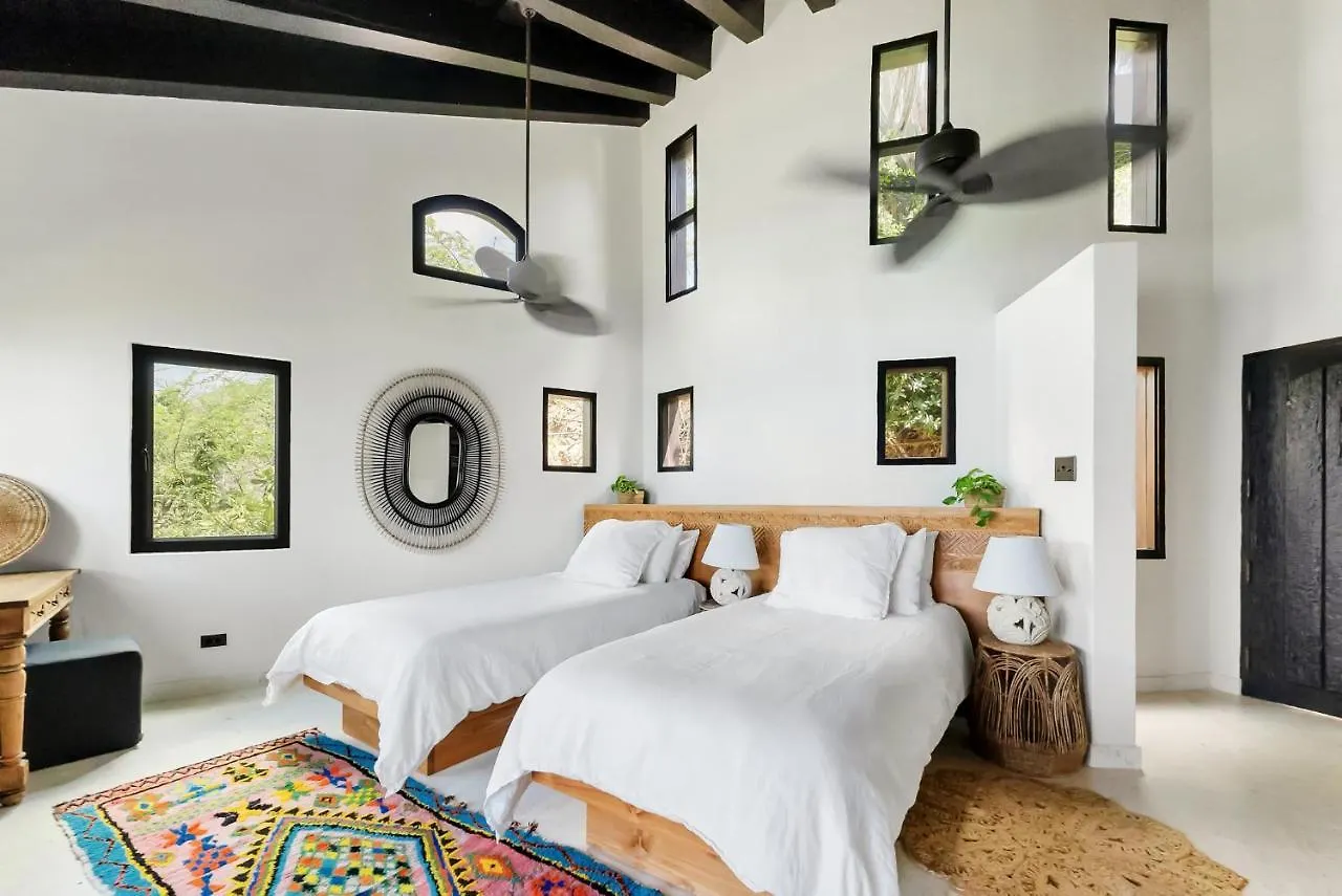 Hotel The Aerial, Bvi East End