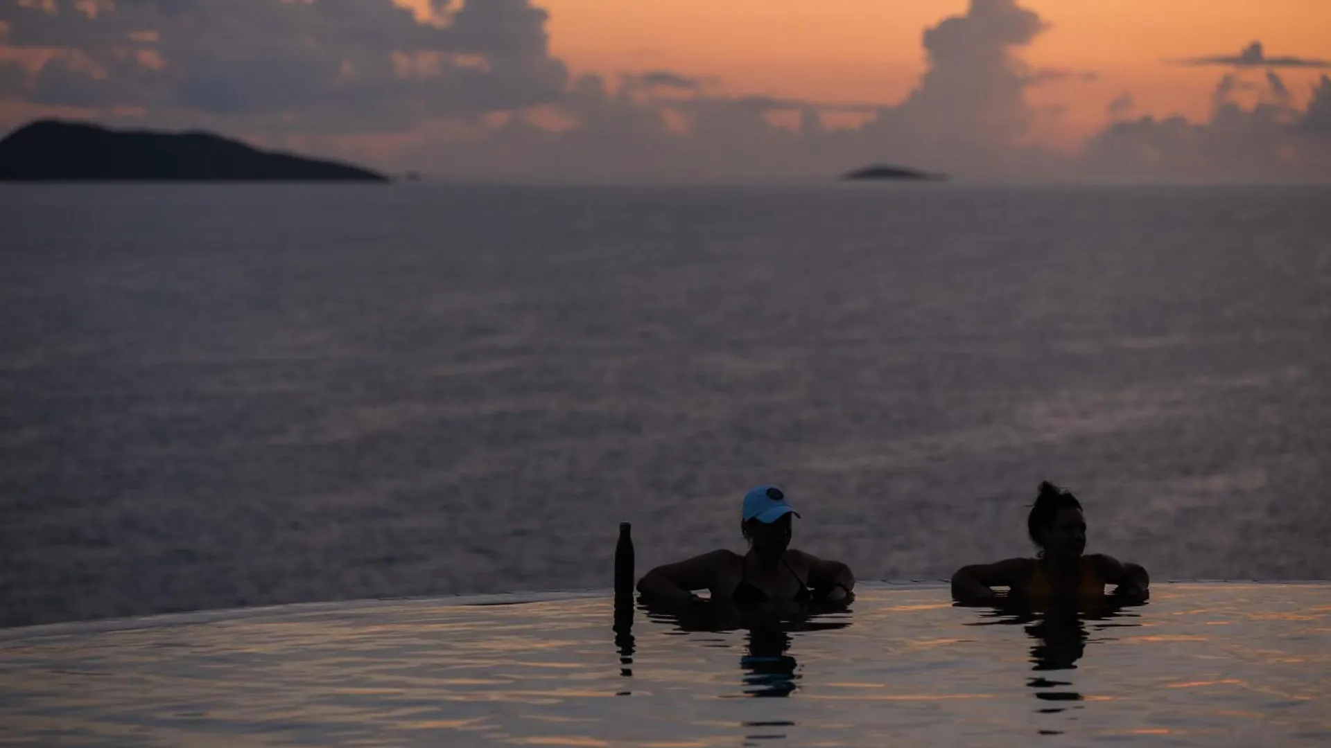 Hotel The Aerial, Bvi East End